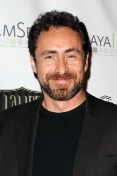 Demián Bichir