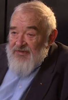 B. Révész László