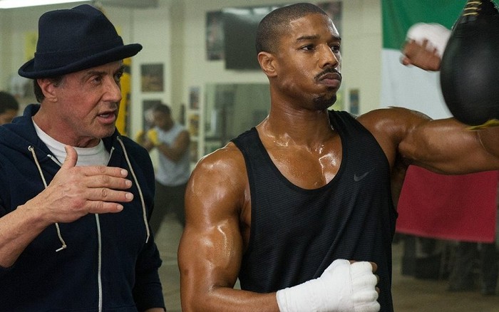 Stallone edzőként lép a ringbe a Rocky spin-off első feliratos előzetesében
