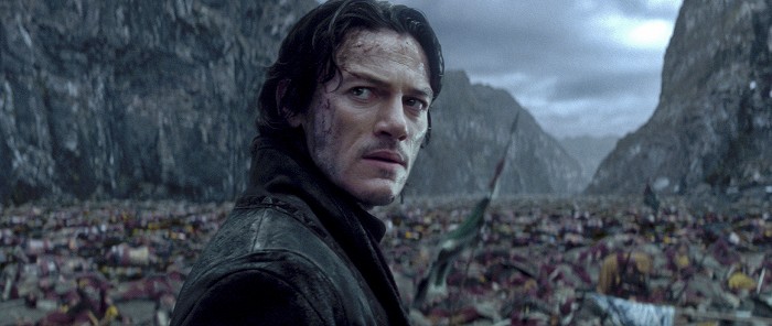 Luke Evans kiszállt a Holló remake-jéből Luke Evans kiszállt a Holló remake-jéből