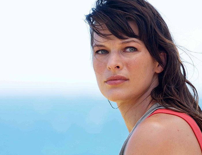 Közös filmen dolgozhat a Trónok harca szerzője és Milla Jovovich Közös filmen dolgozhat a Trónok harca szerzője és Milla Jovovich