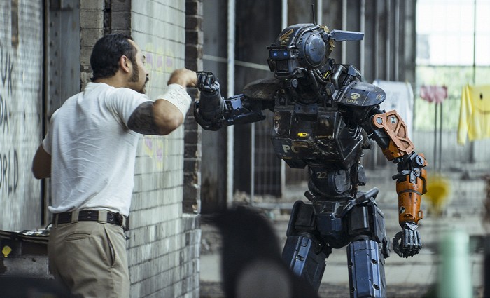 Moziba be! – Felőrölték a várakozások a Chappie-t, Tim Burton hozza a hétvége meglepetését Moziba be! – Felőrölték a várakozások a Chappie-t, Tim Burton hozza a hétvége meglepetését