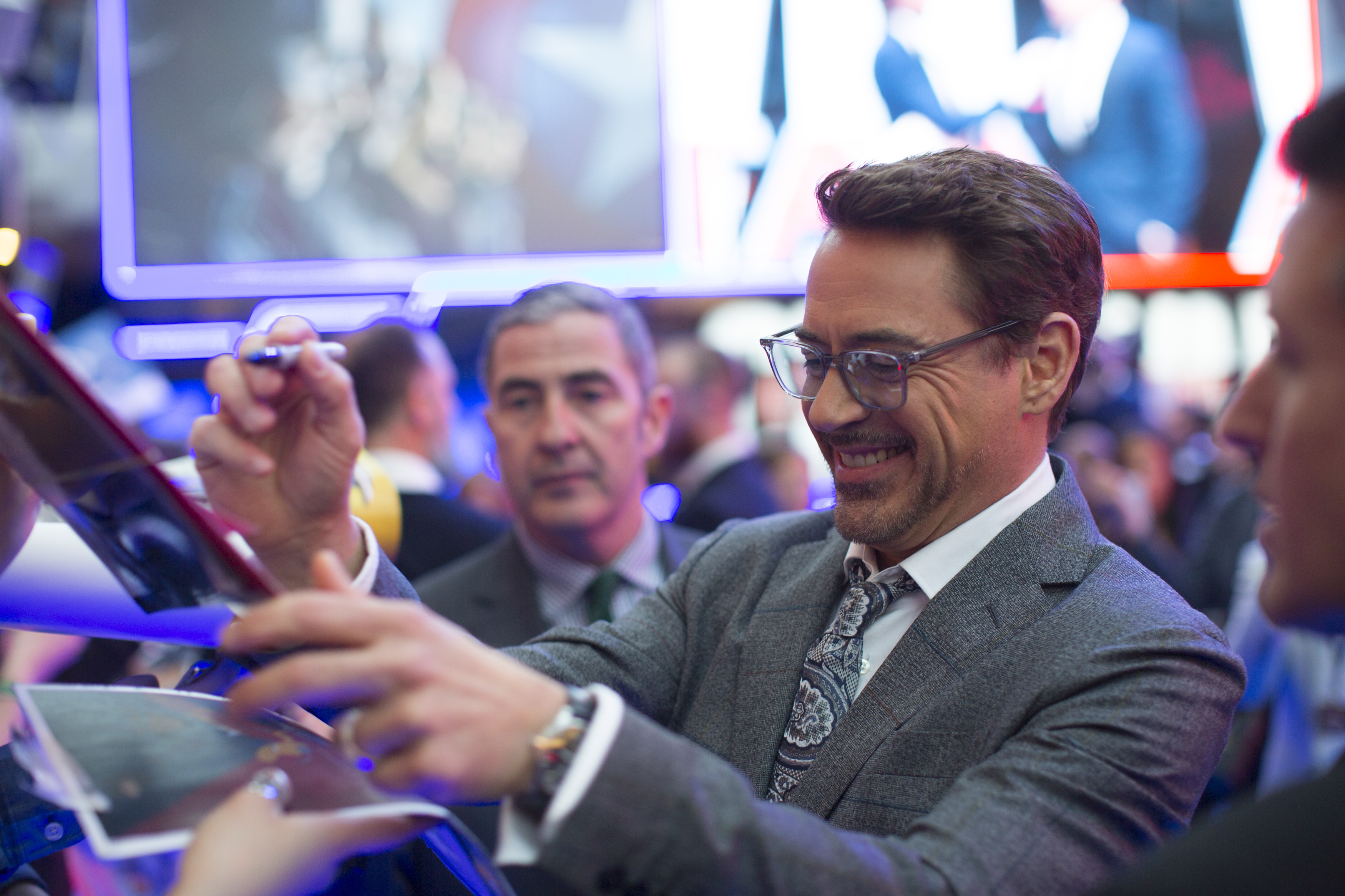 Robert Downey Jr. az HBO új sorozatának főszerepében? Robert Downey Jr. az HBO új sorozatának főszerepében?