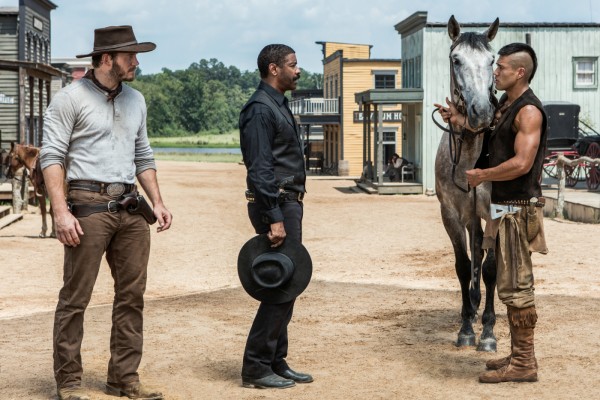 Befutottak az első kritikák A hét mesterlövész remake-jéről Befutottak az első kritikák A hét mesterlövész remake-jéről