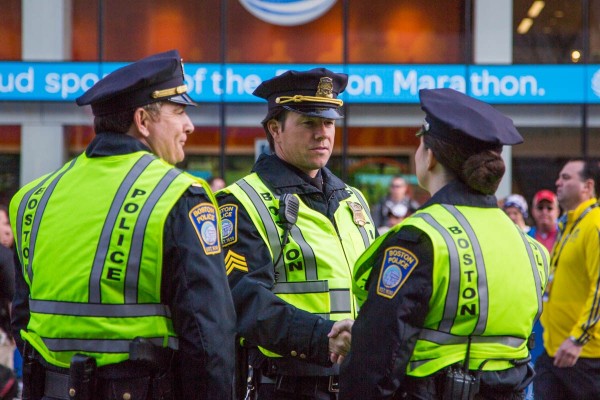 Patriots Day előzetes - Mark Wahlberg a bostoni terror hőse