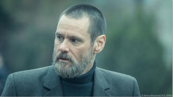 Jim Carrey megszállott zsarut alakít új thrillerjében Jim Carrey megszállott zsarut alakít új thrillerjében