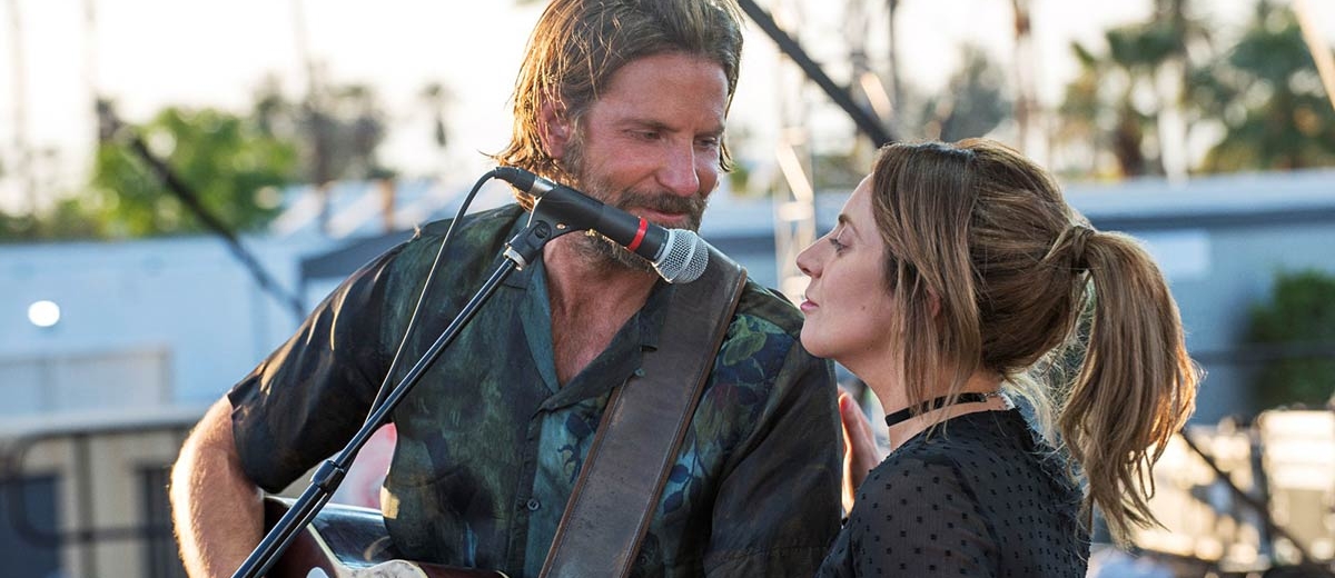 Bradley Cooper felfedezi Lady Gagát – megérkezett a Csillag születik előzetese Bradley Cooper felfedezi Lady Gagát – megérkezett a Csillag születik előzetese