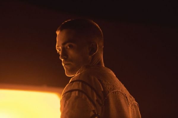 Csillagok határán: 9 tény, amit érdemes tudnod Robert Pattinson sci-fijéről Csillagok határán: 9 tény, amit érdemes tudnod Robert Pattinson sci-fijéről
