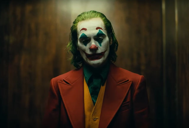 Vadonatúj fotókon a Joaquin Phoenix-féle Joker! Vadonatúj fotókon a Joaquin Phoenix-féle Joker!