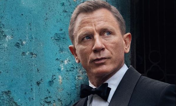 Hivatalos magyar címet és posztert kapott a 25. James Bond-film Hivatalos magyar címet és posztert kapott a 25. James Bond-film