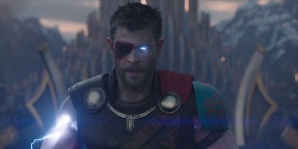 Ezért élvezi Chris Hemsworth a karantént