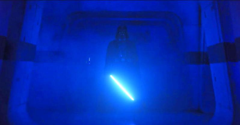 Te is látni akarod Darth Vadert kék fénykarddal a Zsivány Egyes legfélelmetesebb jelenetében! (videó) Te is látni akarod Darth Vadert kék fénykarddal a Zsivány Egyes legfélelmetesebb jelenetében! (videó)