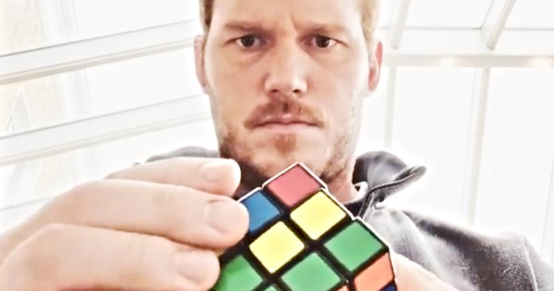 Az MCU sztárja, Chris Pratt egy perc alatt kirakja a Rubik-kockát (videó)