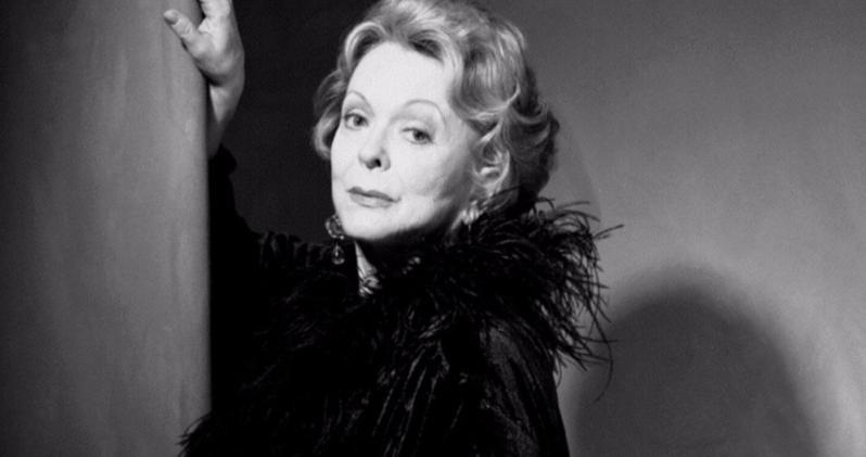 Elhunyt az ikonikus színésznő, Shirley Douglas, Kiefer Sutherland édesanyja Elhunyt az ikonikus színésznő, Shirley Douglas, Kiefer Sutherland édesanyja