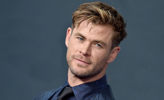 Naná, hogy a hónap fotóján ott kell lennie Chris Hemsworthnek