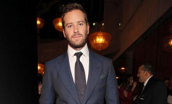 Armie Hammer mindent tagad, de elvonóra ment Armie Hammer mindent tagad, de elvonóra ment