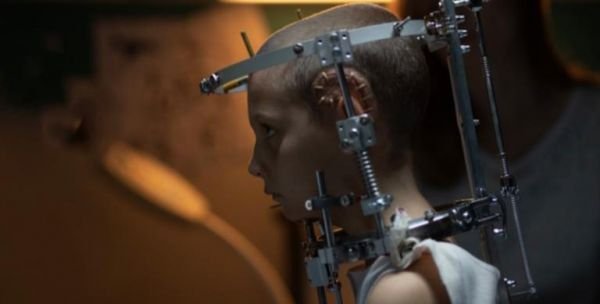 Erotika és testhorror a Nyers rendezőjének új filmjében (előzetes) Erotika és testhorror a Nyers rendezőjének új filmjében (előzetes)