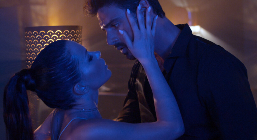 Nem ússzuk meg a Netflixes szoftpornó folytatását, mondjuk a részleteket