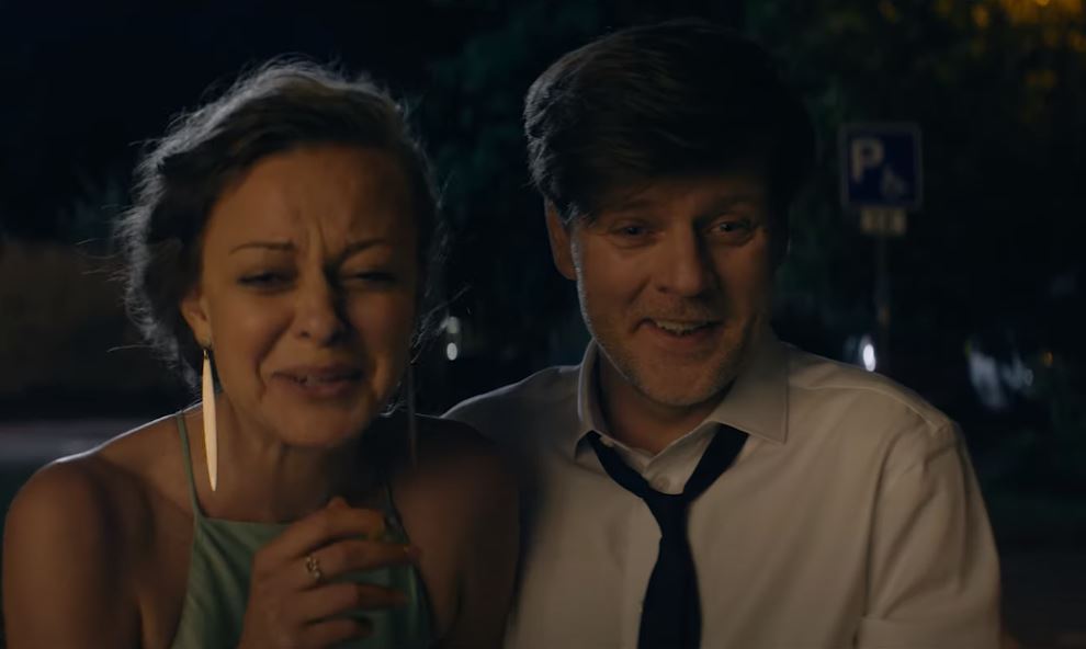 'Anyáddal valami nagyon nem oké': Itt az Így vagy tökéletes előzetese