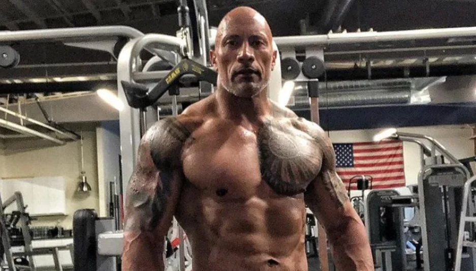 'Beszóltak' Dwayne Johnsonnak, aki erre elmagyarázta, miért nincs tökéletes kockahasa 'Beszóltak' Dwayne Johnsonnak, aki erre elmagyarázta, miért nincs tökéletes kockahasa