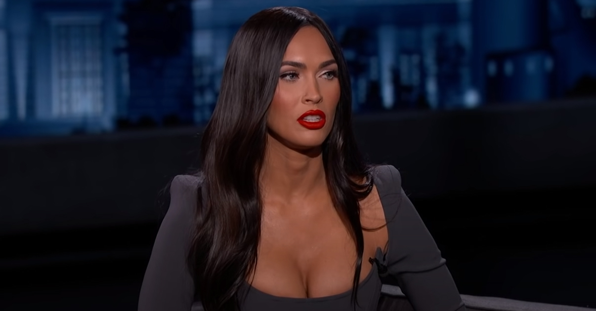 Megan Fox extrém szexi új fotósorozatáról beszél mindenki az Instragramon, és az új filmje is előzetest kapott (képek) Megan Fox extrém szexi új fotósorozatáról beszél mindenki az Instragramon, és az új filmje is előzetest kapott (képek)