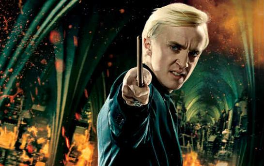 Rosszul lett, összeesett a Harry Potter sztárja, Tom Felton (videó) Rosszul lett, összeesett a Harry Potter sztárja, Tom Felton (videó)
