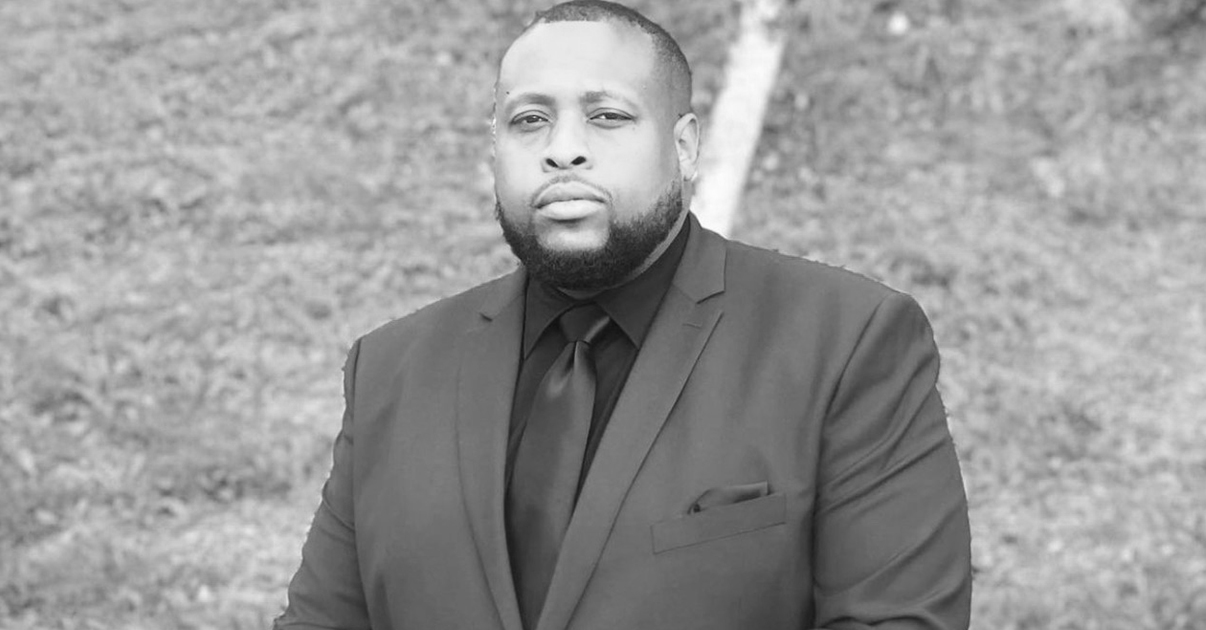 Tragikus hirtelenséggel elhunyt a Szégyentelenek színésze, Ricarlo Flanagan