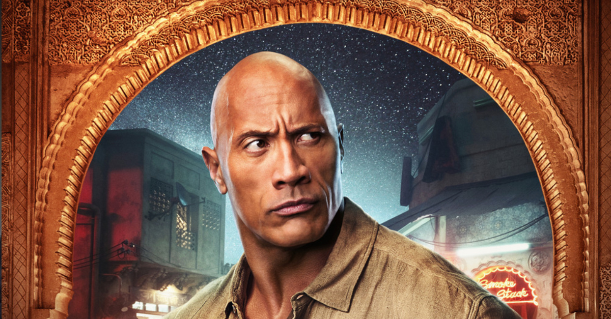 Dwayne Johnson vizespalackokba vizel, de van rá magyarázata (videó)