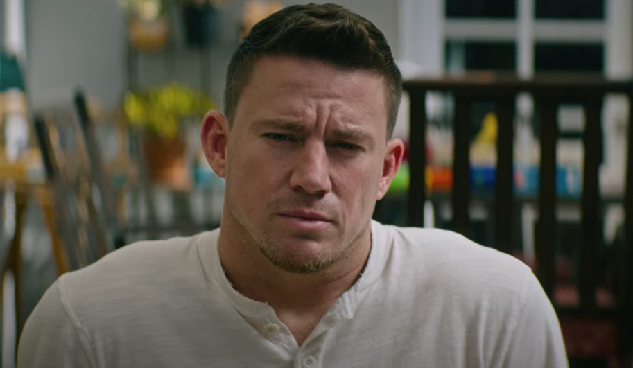 Kutyás buddy movie-t rendezett Channing Tatum, itt a magyar előzetes! Kutyás buddy movie-t rendezett Channing Tatum, itt a magyar előzetes!