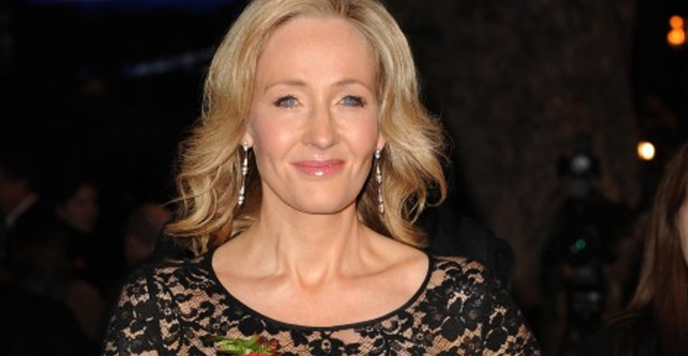 Kínossá vált a Warner számára J.K. Rowling? És mi köze ennek a transzneműekkel kapcsolatos megjegyzéseihez? Kínossá vált a Warner számára J.K. Rowling? És mi köze ennek a transzneműekkel kapcsolatos megjegyzéseihez?