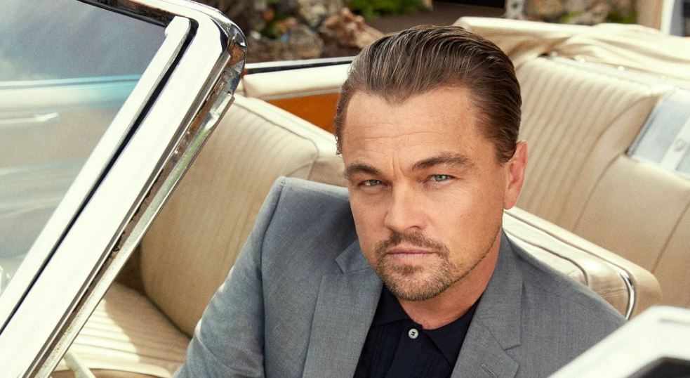 DiCaprio két kutyát mentett ki egy jeges tóból DiCaprio két kutyát mentett ki egy jeges tóból