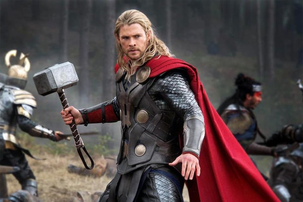 Thor 4: A kipattintott Chris Hemsworth új fotóján egy egész világ irigykedik (kép) Thor 4: A kipattintott Chris Hemsworth új fotóján egy egész világ irigykedik (kép)