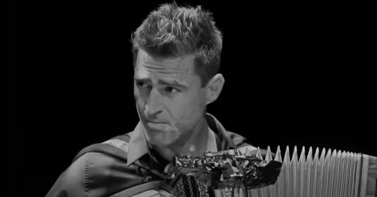 Tragikus hirtelenséggel elhunyt a Barátok közt színésze, Babicsek Bernát