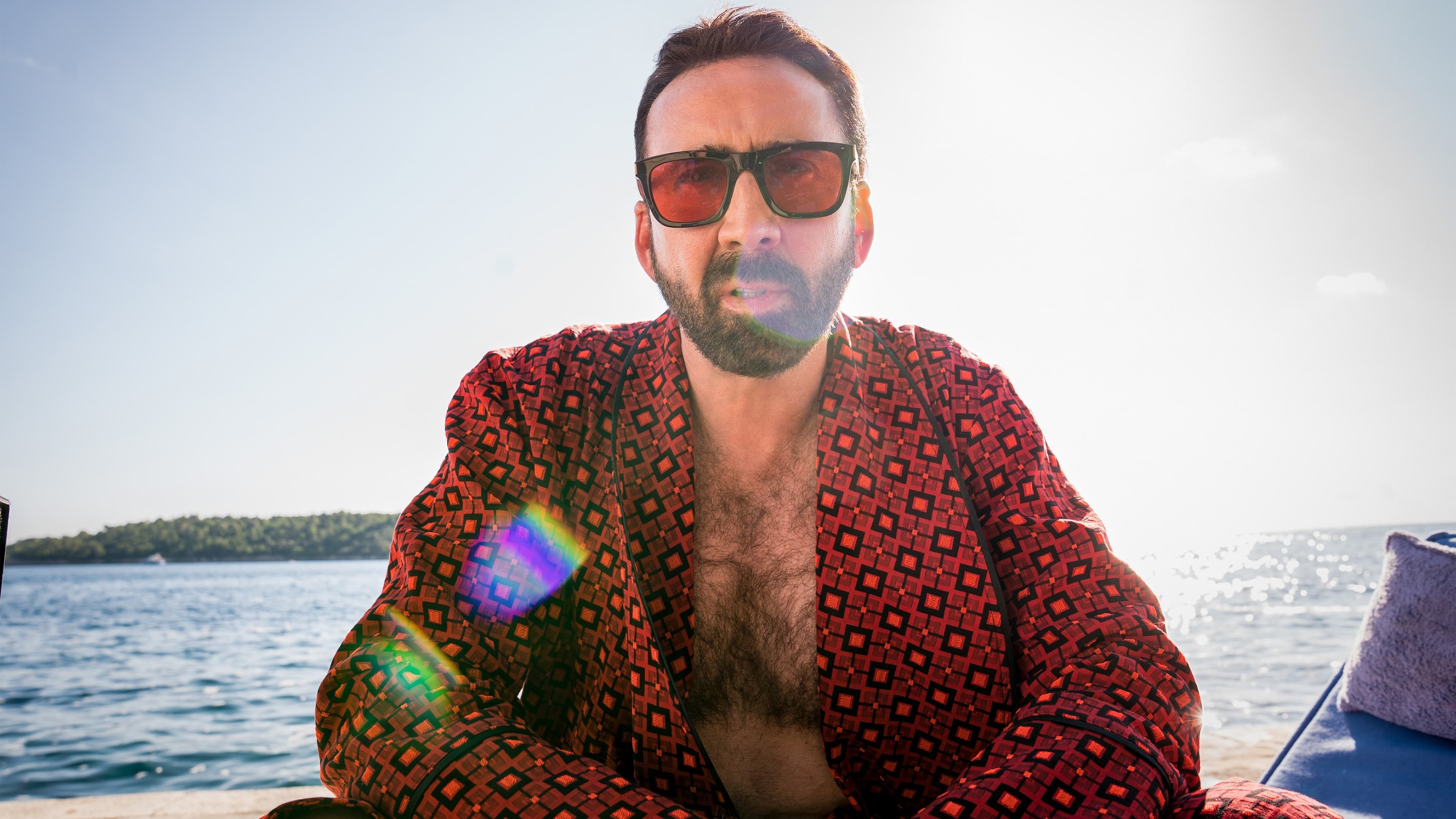 Elon Musk betett Nicolas Cage-nek Elon Musk betett Nicolas Cage-nek