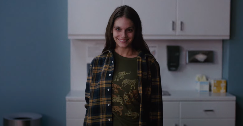 Súlyos horror a láthatáron, itt a Mosolyogj magyar szinkronos előzetese Súlyos horror a láthatáron, itt a Mosolyogj magyar szinkronos előzetese