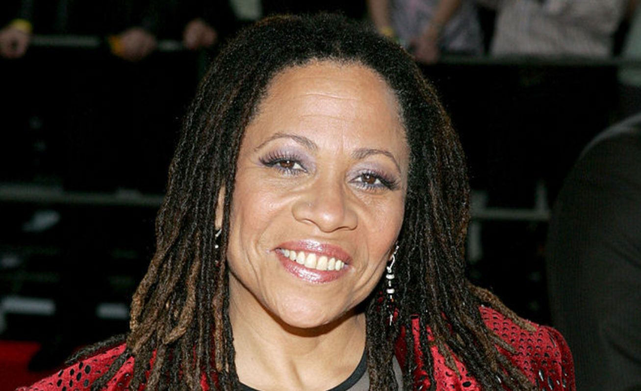 Kómába esett a Beverly Hills 90210 és a Bizonytalan sztárja, Denise Dowse