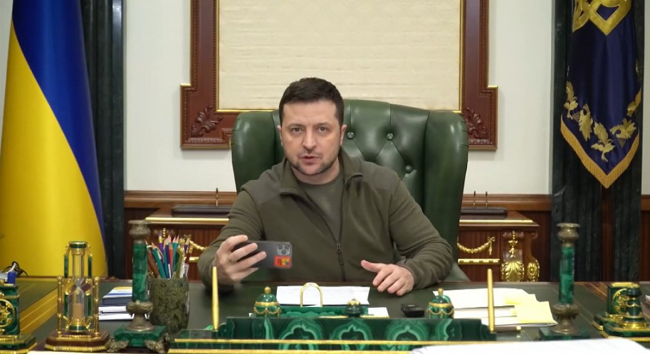 Zelenszkij szenvedélyes beszédével kezdődött a Velencei Filmfesztivál Zelenszkij szenvedélyes beszédével kezdődött a Velencei Filmfesztivál