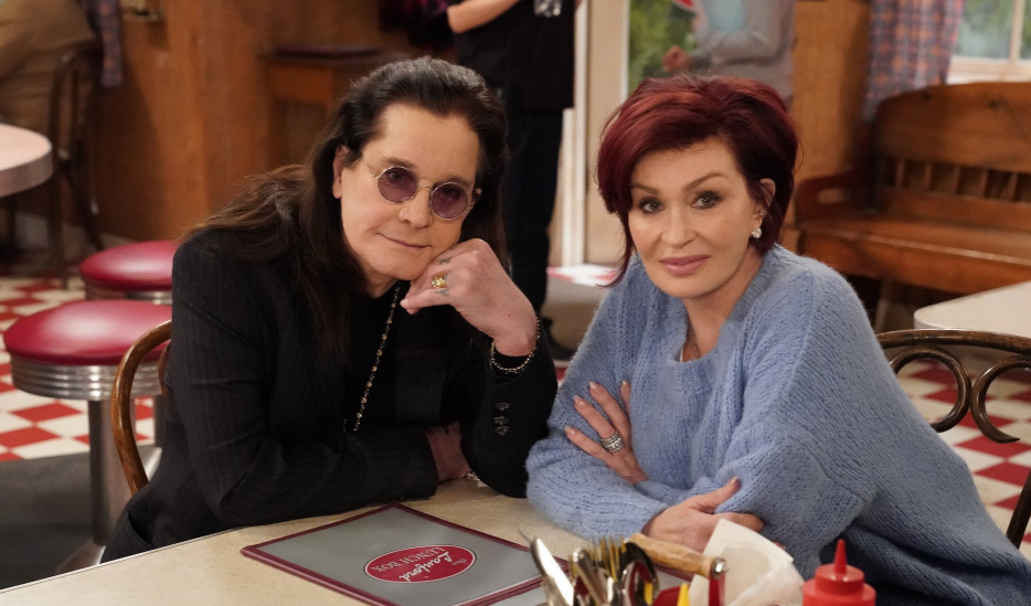 A forgatásról szállították kórházba Sharon Osbourne-t A forgatásról szállították kórházba Sharon Osbourne-t