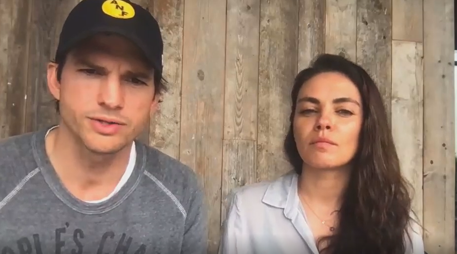 Az ukrajnai születésű Mila Kunis és férje hatalmas összeget ajánlott fel