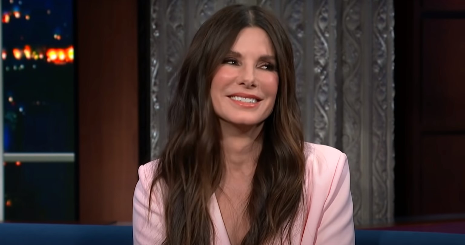 Az elveszett város: Sandra Bullock bakivideója felvillanyozza a napodat Az elveszett város: Sandra Bullock bakivideója felvillanyozza a napodat