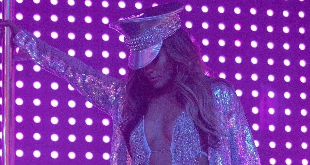 Fehérneműben fotózták az új filmjére készülő Jennifer Lopezt (fotó)