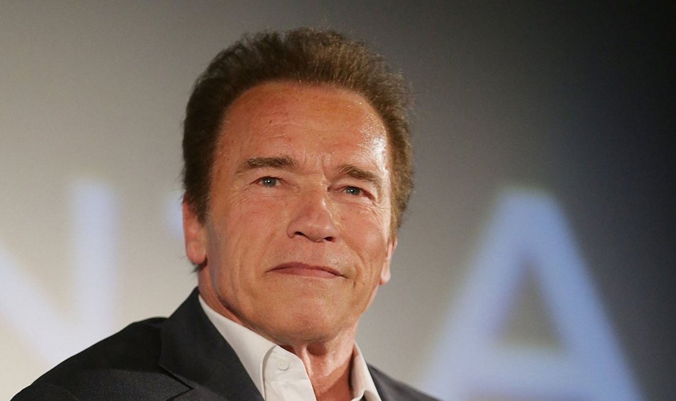 Arnold Schwarzenegger az orosz néphez szólt (videó) Arnold Schwarzenegger az orosz néphez szólt (videó)