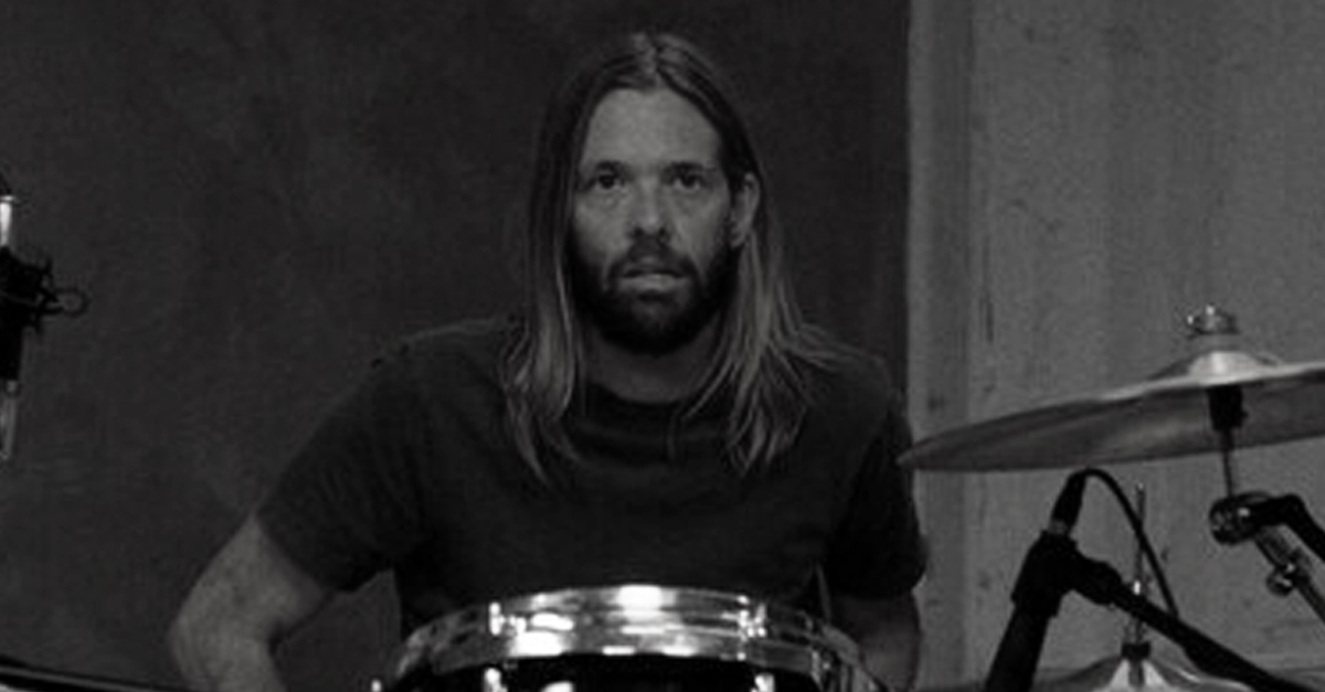 Gyászhír: Elhunyt a Foo Fighters dobosa, Taylor Hawkins Gyászhír: Elhunyt a Foo Fighters dobosa, Taylor Hawkins