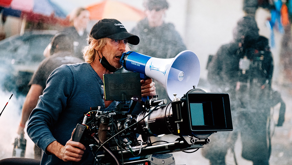 Rohammentő: Nem vicc, Michael Bay épp beszólt a legújabb filmjének Rohammentő: Nem vicc, Michael Bay épp beszólt a legújabb filmjének