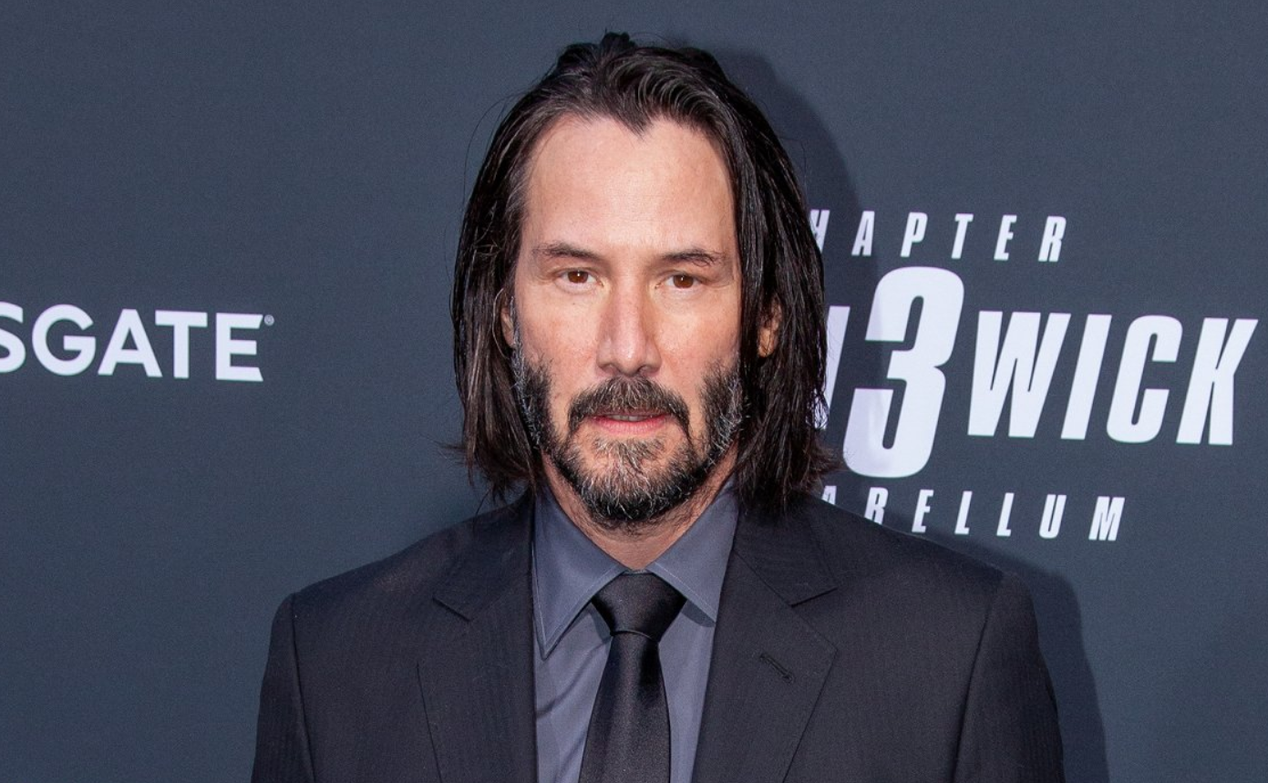 Így romantikázott Keanu Reeves és a kedvese a vörös szőnyegen (fotó)