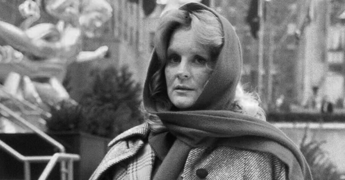 Álmában meghalt a Klute színésznője, Dorothy Tristan Álmában meghalt a Klute színésznője, Dorothy Tristan