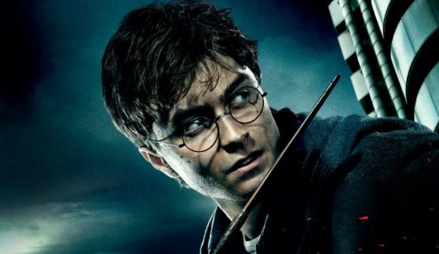 J.K. Rowling trollkodott a Harry Potter-rajongókkal, akik miatta bojkottálnák a sorozatot