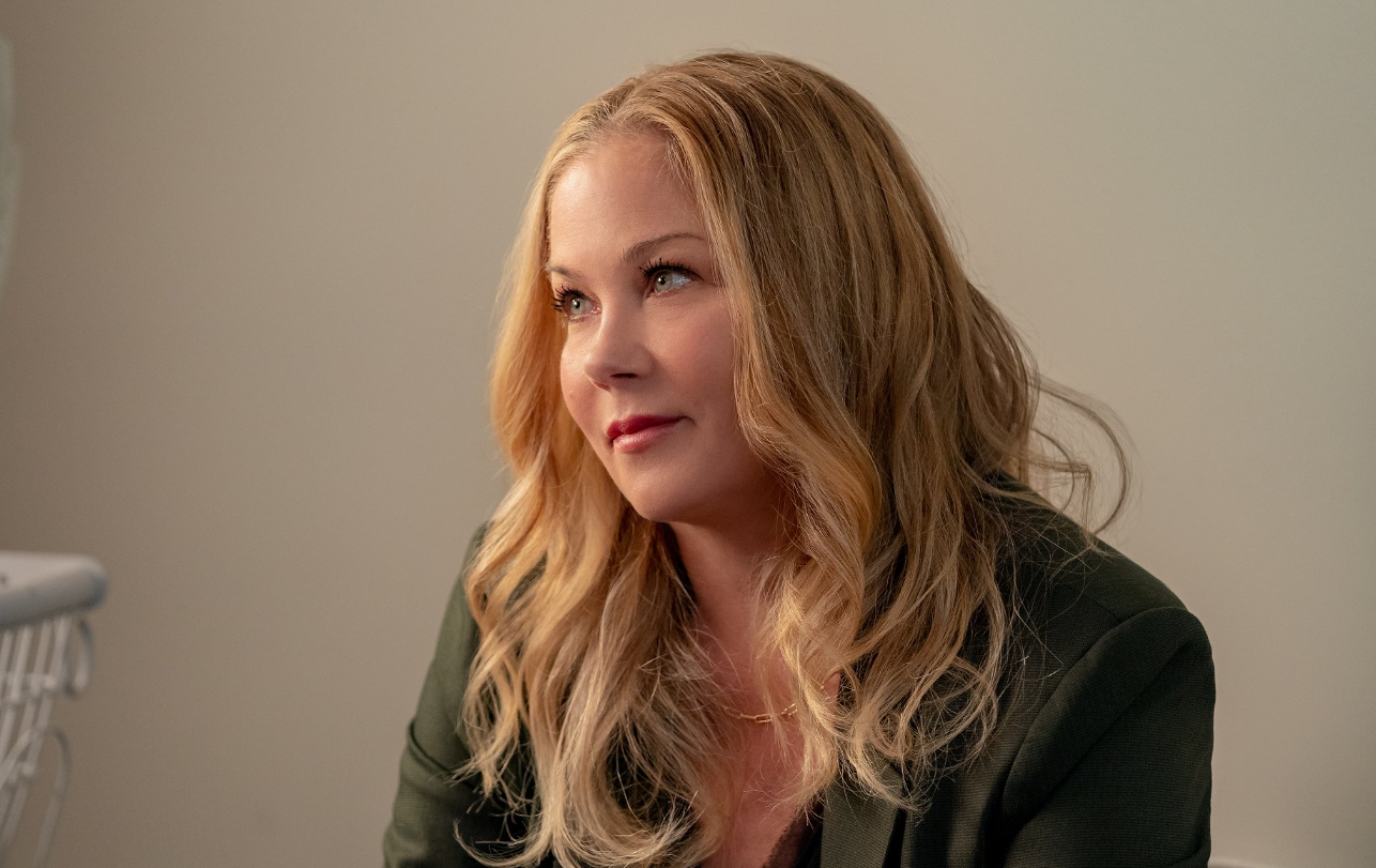 Mégis visszatérhet Christina Applegate Mégis visszatérhet Christina Applegate