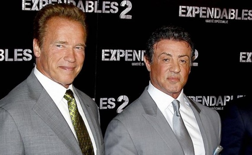 Stallone vs Schwarzenegger: A Rambo sztárja elmondta, hogy ki a legnagyobb akciósztár Stallone vs Schwarzenegger: A Rambo sztárja elmondta, hogy ki a legnagyobb akciósztár