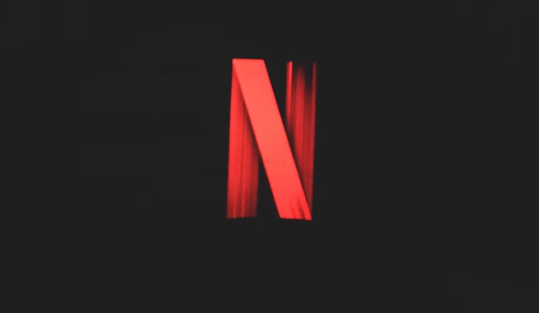 Netflix: A kritikusok is odáig vannak az új vígjátékért, ami dominál a platformon Netflix: A kritikusok is odáig vannak az új vígjátékért, ami dominál a platformon